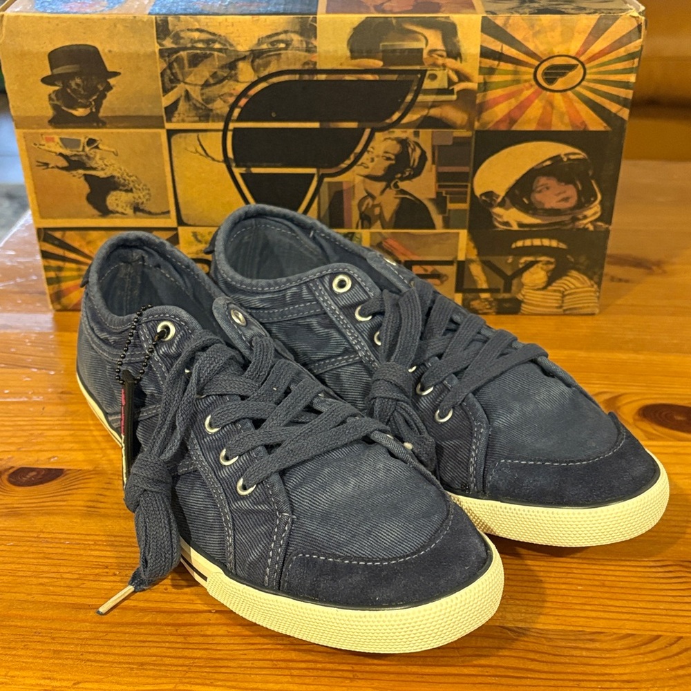 Urban Outfitters Navy Canvas Sneakers